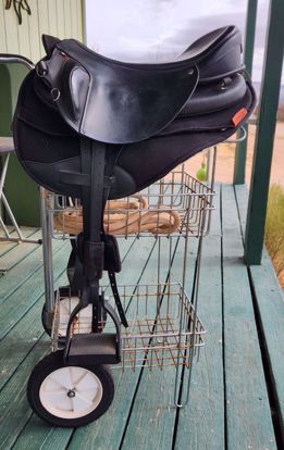 Picture of Ghost Treeless Saddle: Quilty