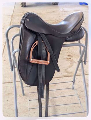 Picture of Black Country Dressage Saddle