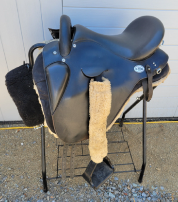 Picture of Evolutionary English/Endurance Saddle: The Freedom, NEW LISTING!
