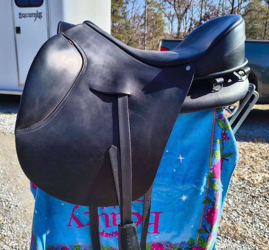 Picture of Ghost Treeless Saddle: Torino, SOLD!