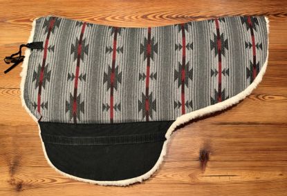 Picture of 2 Skito Saddle Pads, package deal!